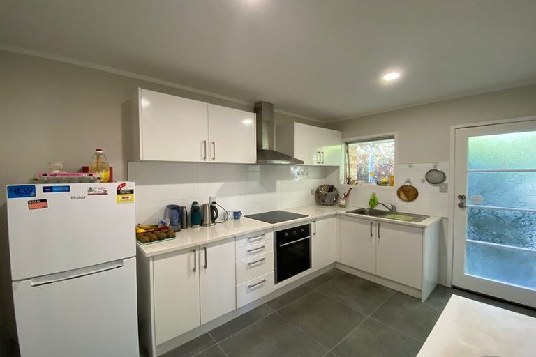Photo of property in 3/12 Hazelmere Road, Sandringham, Auckland, 1025