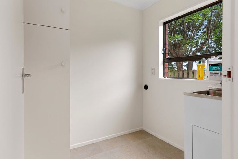 Photo of property in 16 Shearman Grove, Tauranga South, Tauranga, 3112