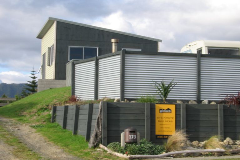 Photo of property in 173 Weggery Drive, Waikanae Beach, Waikanae, 5036
