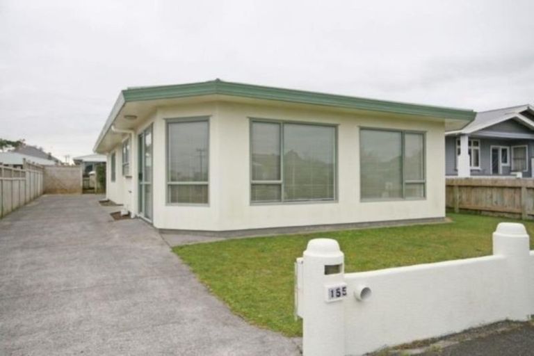 Photo of property in 155 Carrington Street, Lower Vogeltown, New Plymouth, 4310