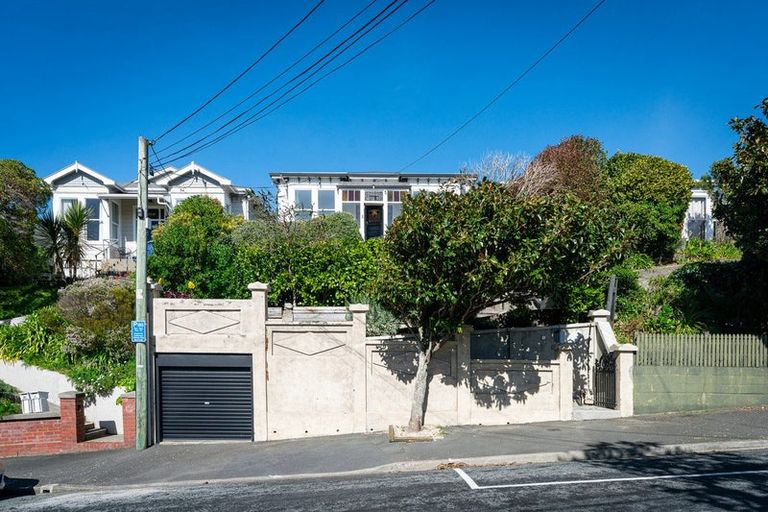 Photo of property in 18 Lawrence Street, Newtown, Wellington, 6021