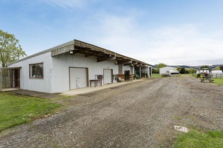 Photo of property in 301 Gordon Road, Mosgiel, 9092