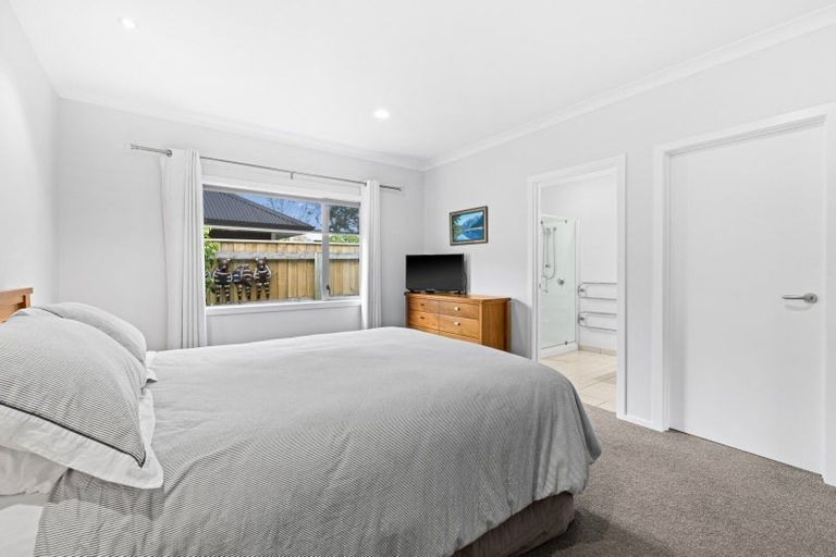 Photo of property in 79 Russell Robertson Drive, Havelock North, 4130