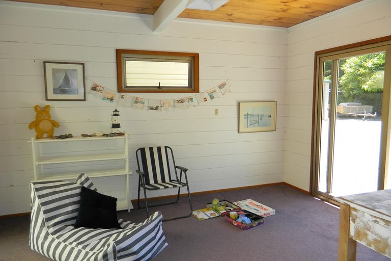 Photo of property in 10 Mission Road, Kerikeri, 0230