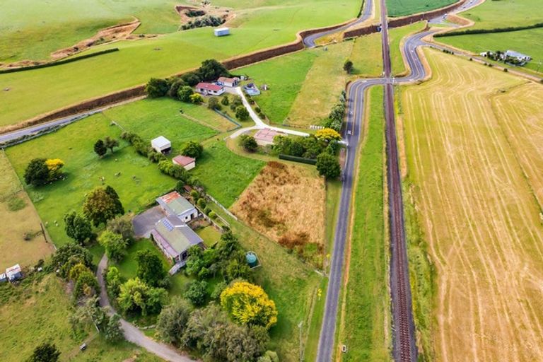 Photo of property in 36 Te Roti Road, Te Roti, Hawera, 4673