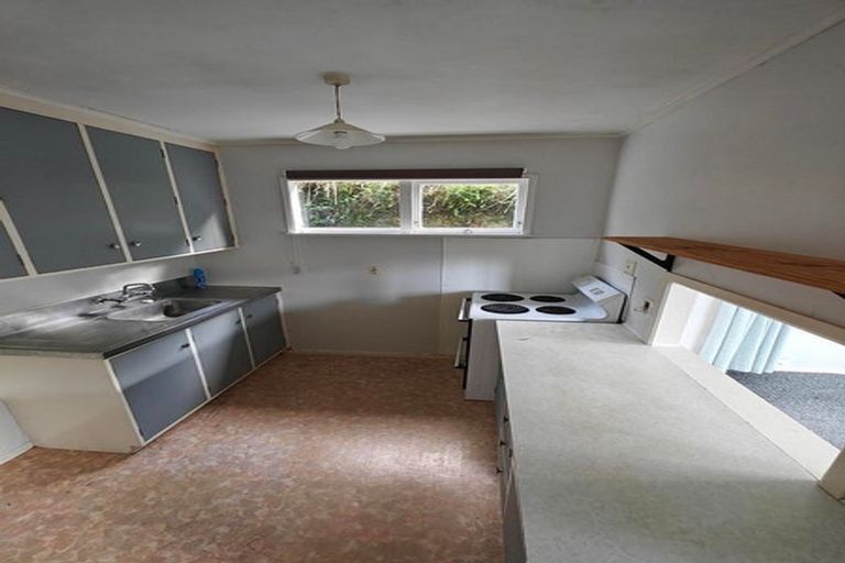 Photo of property in 54 Farnham Street, Mornington, Wellington, 6021