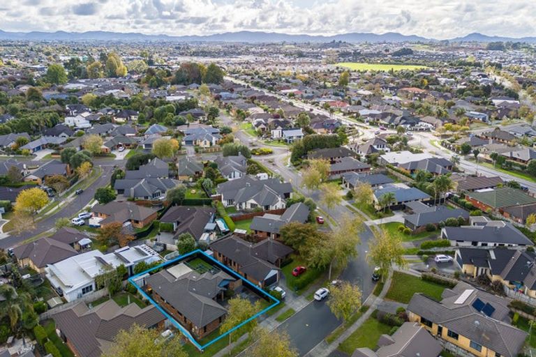 Photo of property in 12 Wiltshire Drive, Huntington, Hamilton, 3210