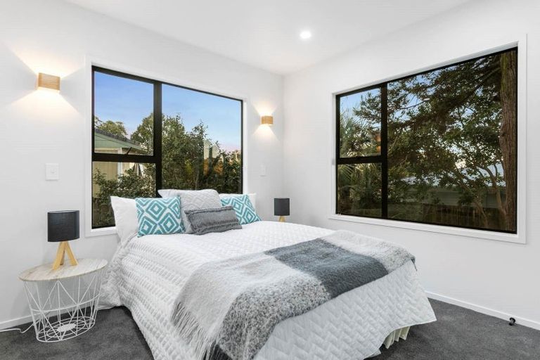 Photo of property in 1/34 Fordham Street, Beach Haven, Auckland, 0626