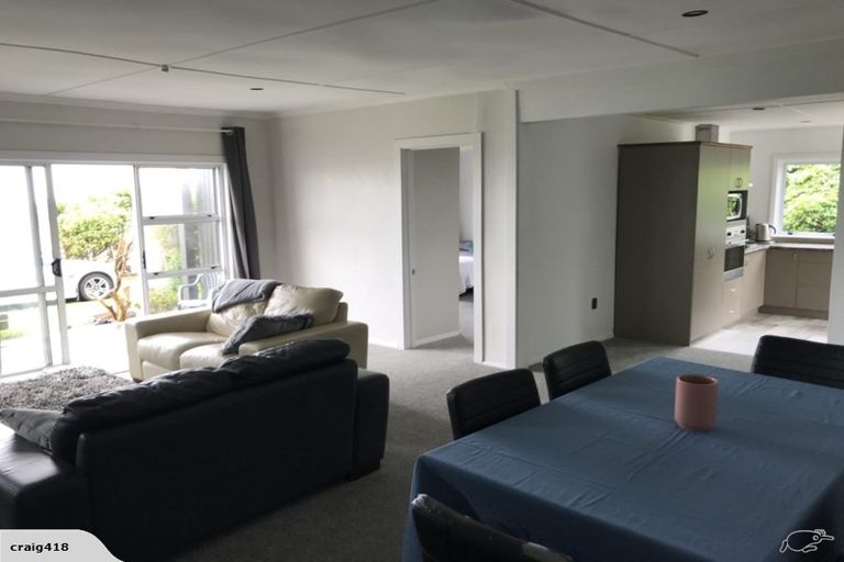 Photo of property in 17 Marine Parade, Carters Beach, Westport, 7825