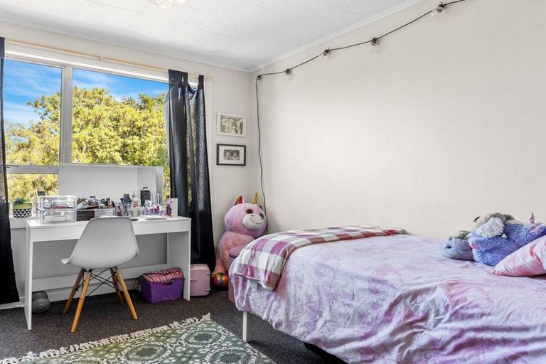 Photo of property in 30 Sheldon Street, Woolston, Christchurch, 8023