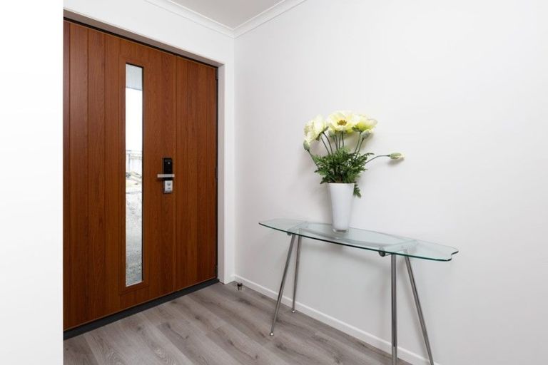 Photo of property in 4 Ellesmere Avenue, Bell Block, New Plymouth, 4312