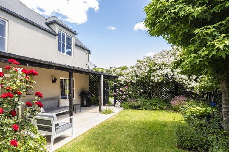 Photo of property in 1/26 Strowan Road, Strowan, Christchurch, 8052