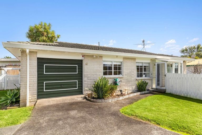 Photo of property in 2/55 Clark Road, Pahurehure, Papakura, 2113