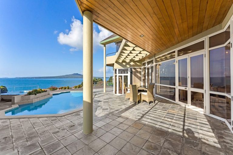 Photo of property in 1b Clifton Road, Hauraki, Auckland, 0622