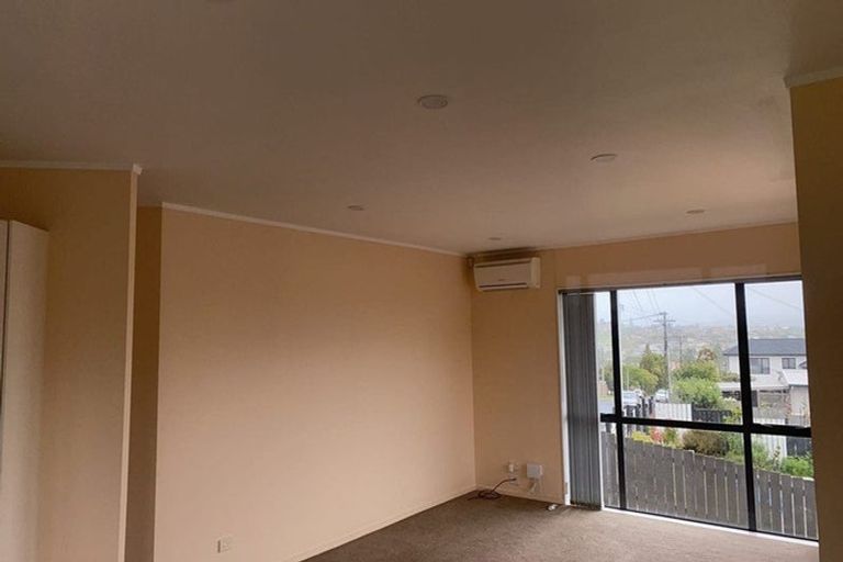 Photo of property in 39 Nirvana Way, Mount Roskill, Auckland, 1041