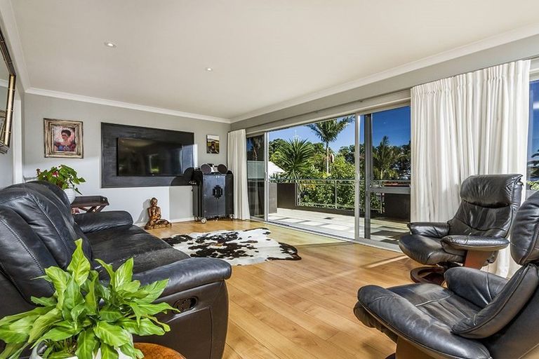 Photo of property in 79a Aramoana Avenue, Devonport, Auckland, 0624