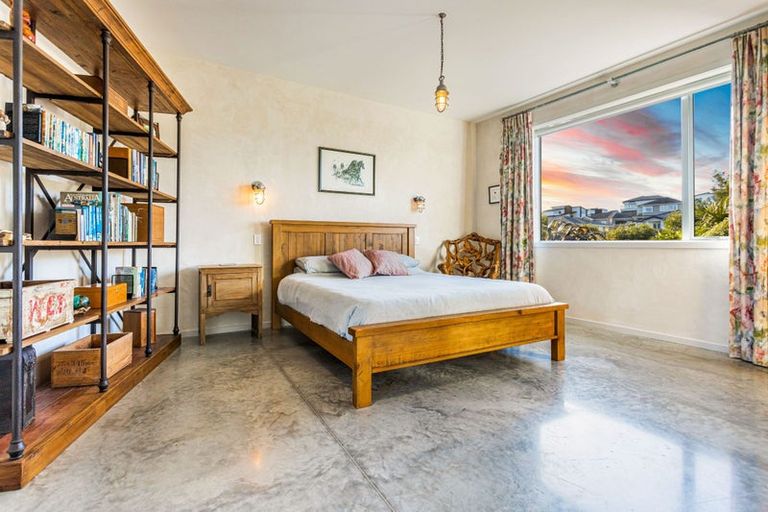 Photo of property in 75 Riverhead Point Drive, Riverhead, 0820