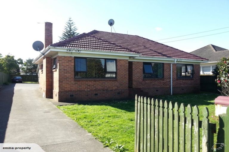 Photo of property in 36 Atkinson Avenue, Papatoetoe, Auckland, 2025