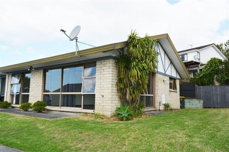 Photo of property in 7a Diorella Drive, Clover Park, Auckland, 2019