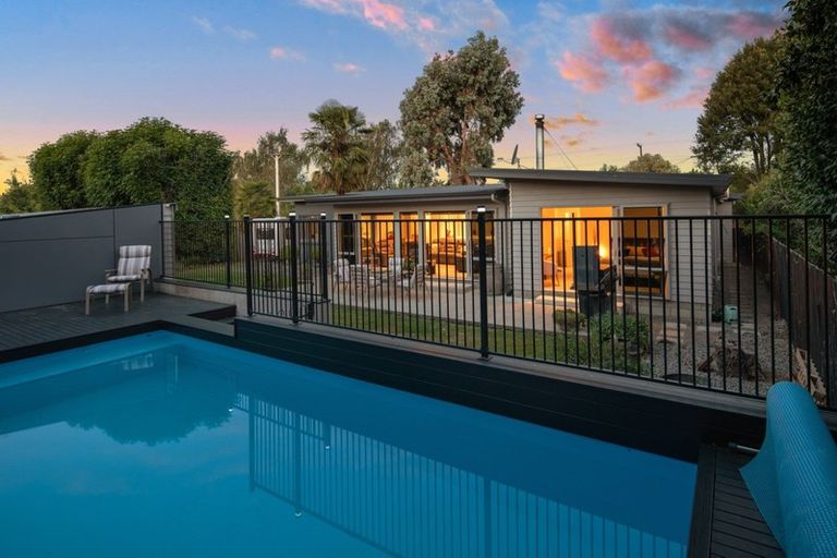 Photo of property in 13 Hammerichs Road, Rapaura, Blenheim, 7272