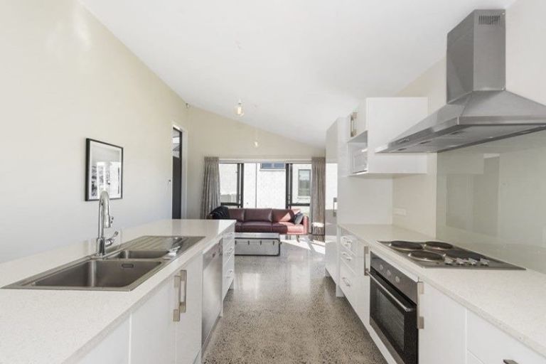 Photo of property in 3/4 Shakespeare Avenue, Enderley, Hamilton, 3214