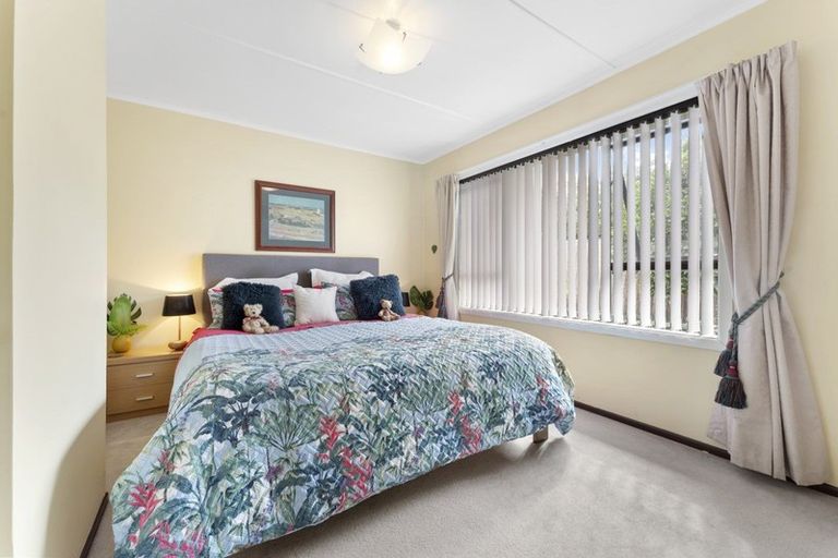 Photo of property in 20 Whakapaki Street, Urenui, 4375