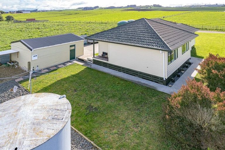 Photo of property in 15 Rangitatau Road West, Pakaraka, Wanganui, 4574