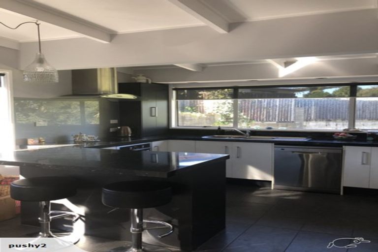 Photo of property in 83 Tirohanga Road, Tirohanga, Lower Hutt, 5010