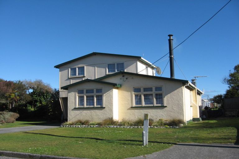 Photo of property in 5 Gilbert Road, Paroa, Greymouth, 7805