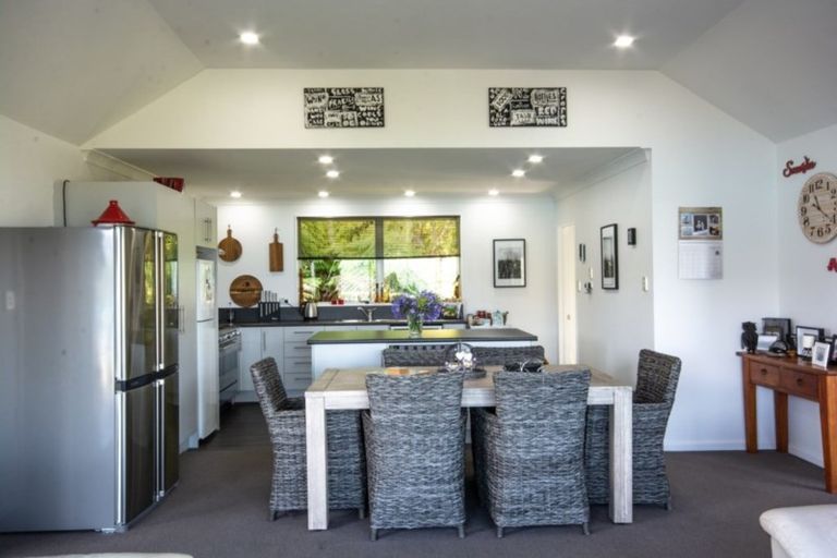 Photo of property in 16 Lawrence Street, Havelock, 7100