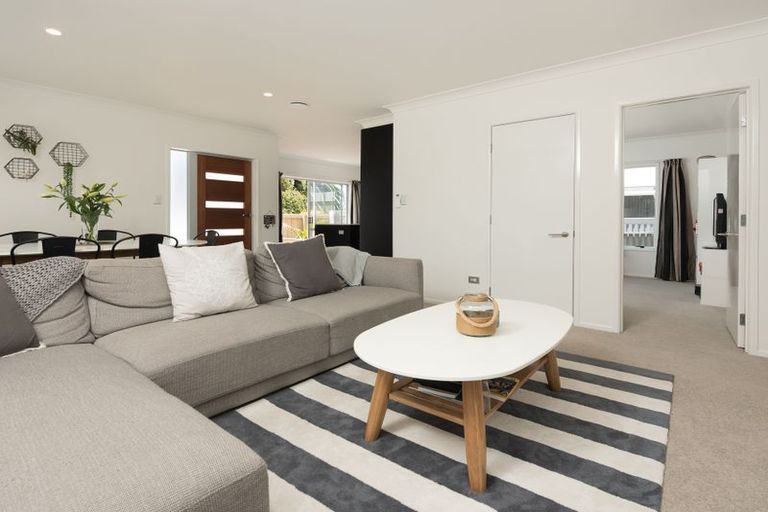 Photo of property in 1036b Papamoa Beach Road, Papamoa Beach, Papamoa, 3118