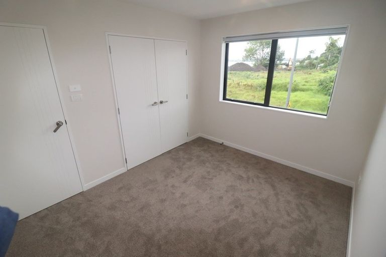 Photo of property in 8b Dorricott Avenue, Hobsonville, Auckland, 0616