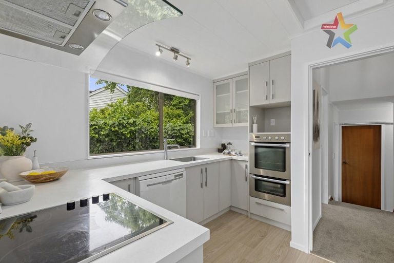 Photo of property in 8 Tennyson Avenue, Avalon, Lower Hutt, 5011