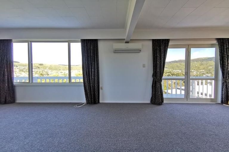 Photo of property in 3a Morgan Place, Tawa, Wellington, 5028