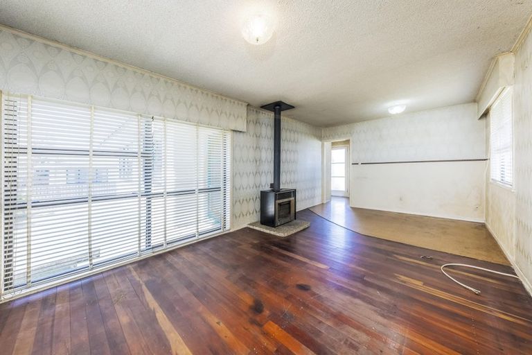 Photo of property in 16 Eastburn Street, Papakura, 2110