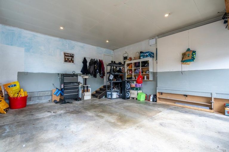 Photo of property in 114 Ruru Avenue, Otatara, Invercargill, 9879