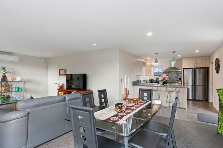 Photo of property in 429 Bower Avenue, Parklands, Christchurch, 8083