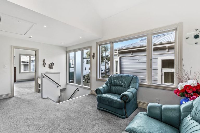 Photo of property in 8 Dawson Street, Berhampore, Wellington, 6023