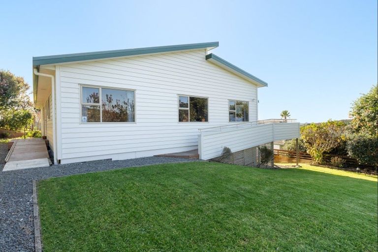 Photo of property in 53 Homestead Place, Welcome Bay, Tauranga, 3112