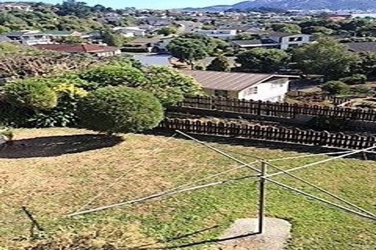 Photo of property in 22 Tweed Road, Papakowhai, Porirua, 5024