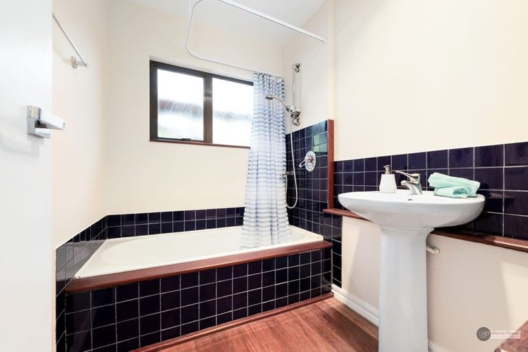 Photo of property in 94 Avro Road, Blue Mountains, Upper Hutt, 5371