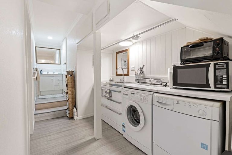 Photo of property in 204 Rangihaeata Road, Rangihaeata, Takaka, 7182