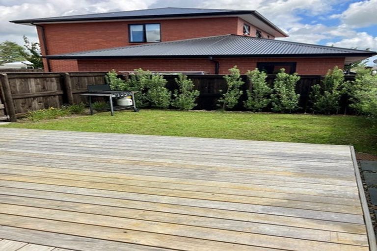 Photo of property in 112b Victoria Street West, Pukekohe, 2120