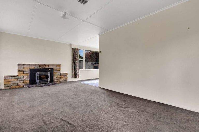 Photo of property in 18 Haynes Crescent, Sunnybrook, Rotorua, 3015