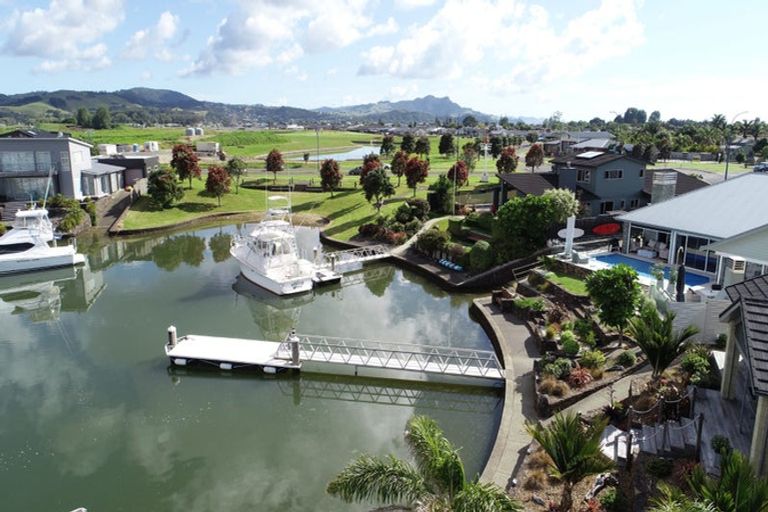 Photo of property in 51 Aquila Drive, Whitianga, 3510