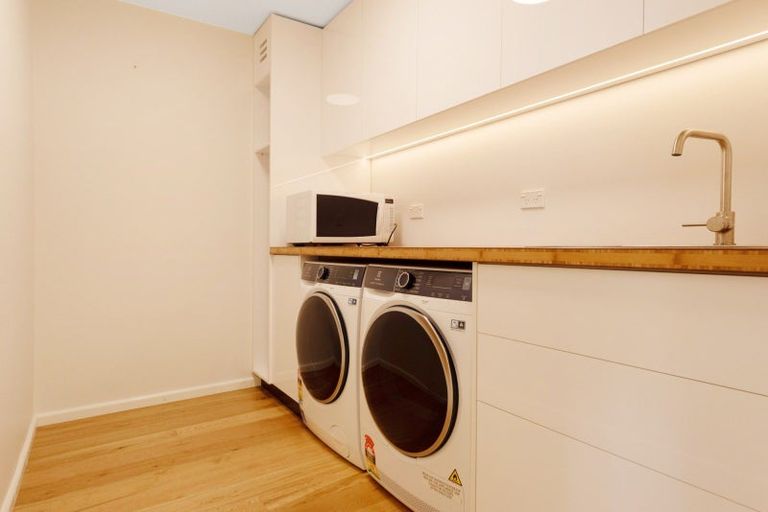 Photo of property in 167 Coutts Street, Rongotai, Wellington, 6022