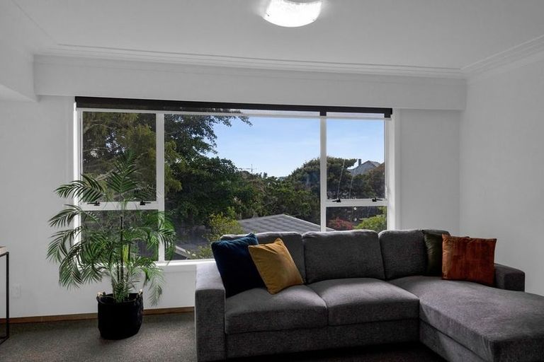 Photo of property in 3a Waimea Street, Westown, New Plymouth, 4310