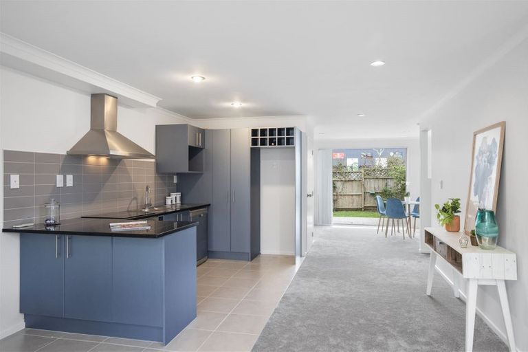 Photo of property in 2b Racecourse Road, Waiuku, 2123