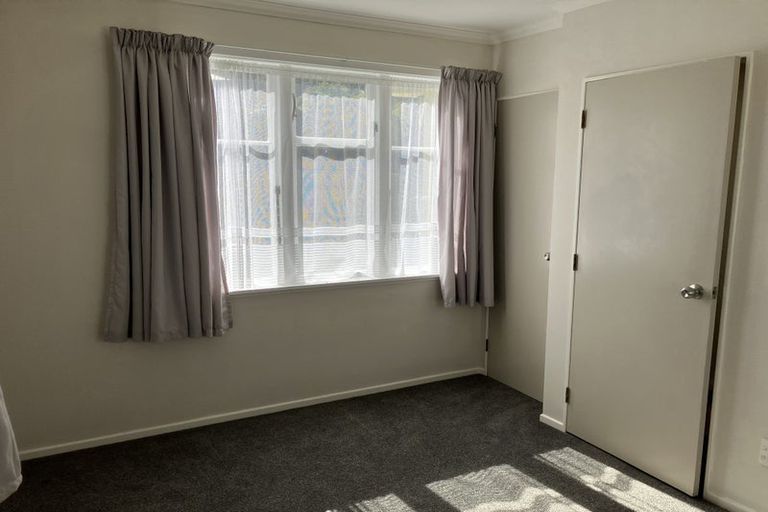 Photo of property in 42 Montgomery Street, Stokes Valley, Lower Hutt, 5019