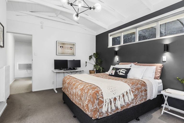 Photo of property in 41 Revans Street, Miramar, Wellington, 6022